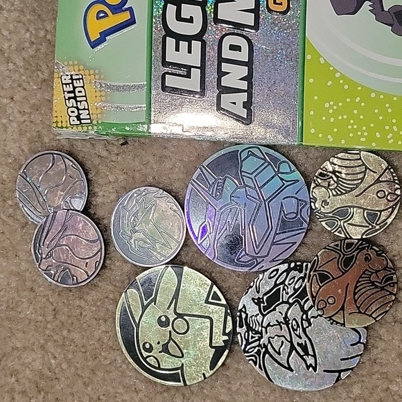 Pokemon Coins,figurine, Legendary and Mythical Guidebook - Picture 10 of 15